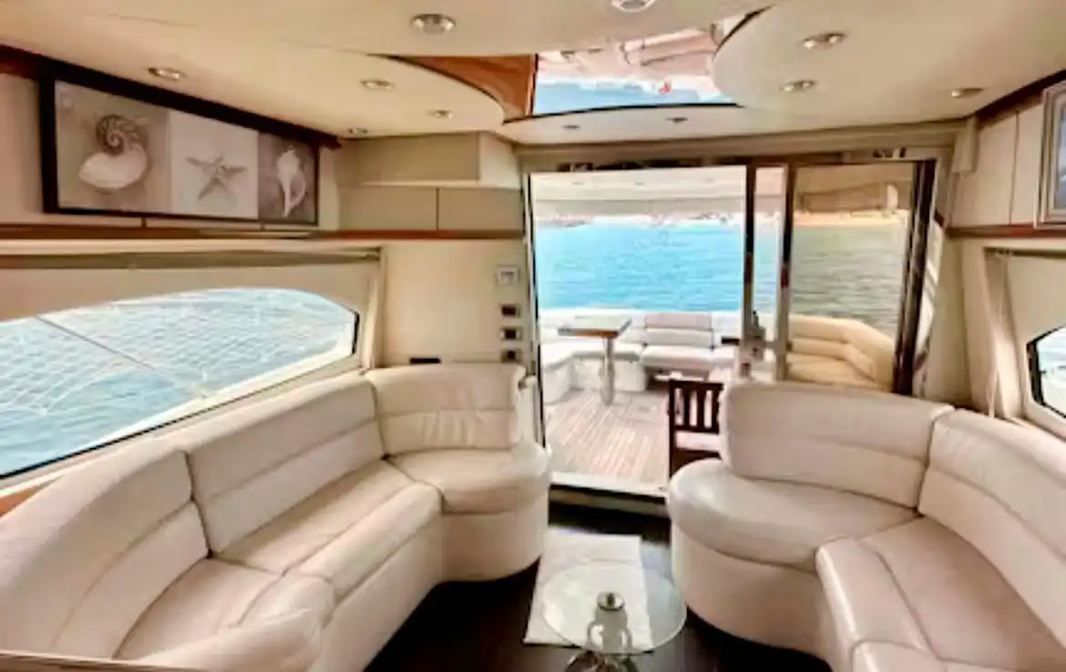 Kemer Yat Kiralama 18m Sunseeker Manhattan 56